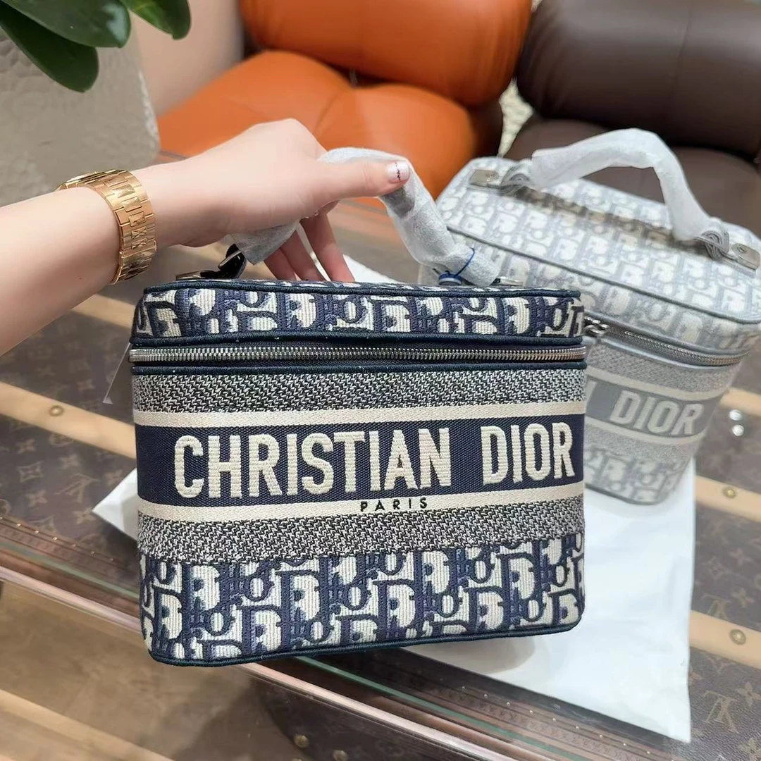 全新未使用 DIOR/迪奥 Travel Vanity 老花化妆包