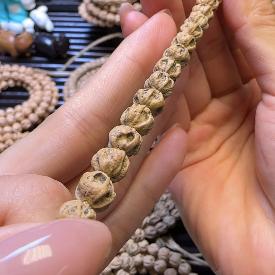 艿***玎柏香籽/百香籽吊坠