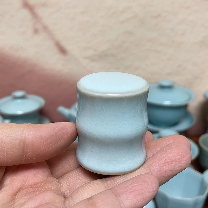 杯子天青竹节盖置蝉翼纹