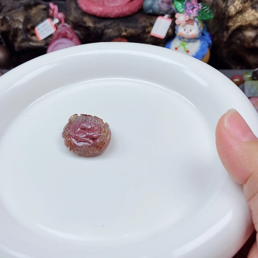 未镶嵌石英质玉（盐源）珠宝半成品