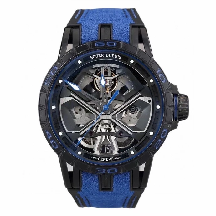 99新 ROGER DUBUIS/罗杰杜彼 王者竞速小牛限量款 自动 钛合金 45