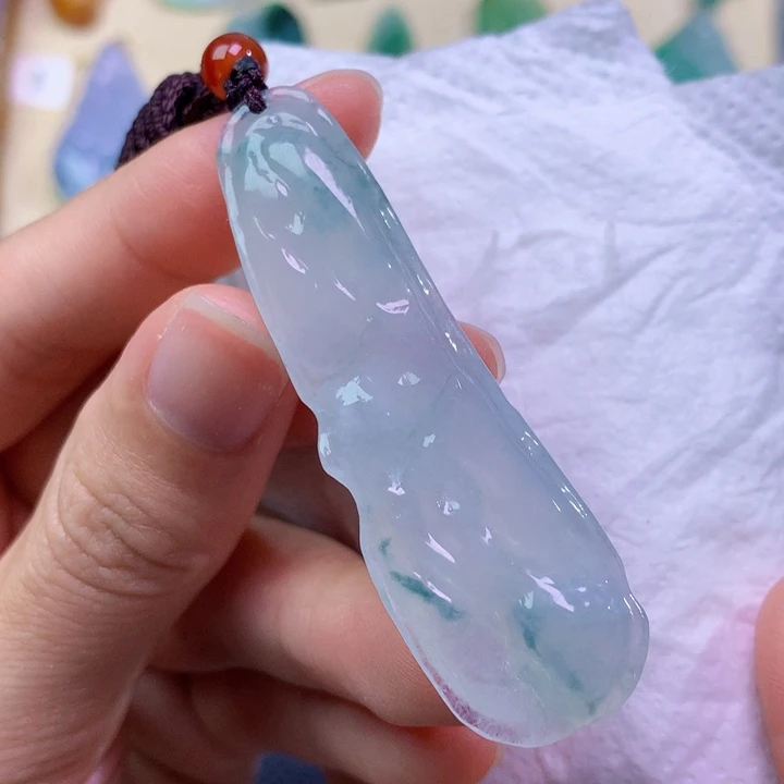 翡翠未镶嵌吊坠(不含链) 8034