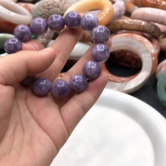 石英质玉福利未镶嵌