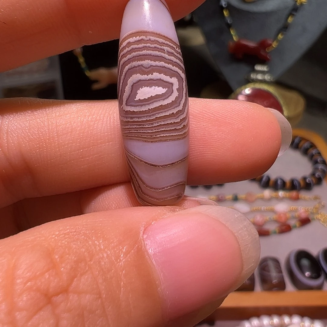 玛瑙/玉髓未镶嵌珠宝半成品