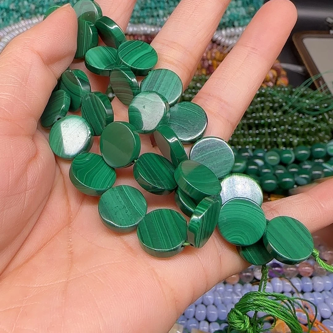 晔***玛瑙/玉髓合金珠宝半成品孔雀石圆饼拍两64发一条