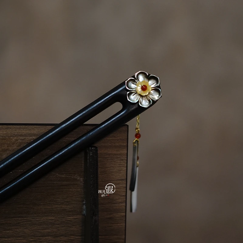 六角花 黑蝶贝撞色流苏吊坠盘发双簪u型13厘米