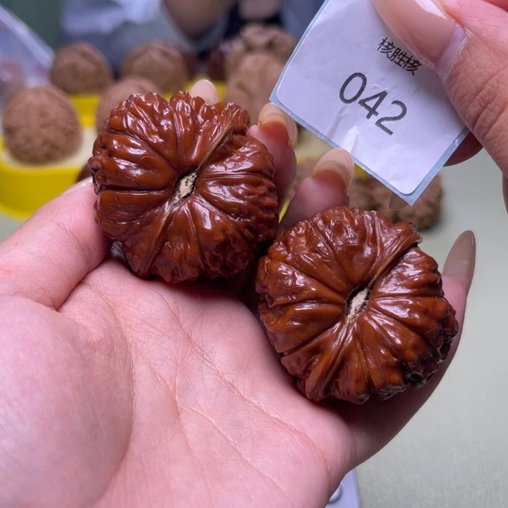 文玩核桃把件槐*南瓜墩45.042