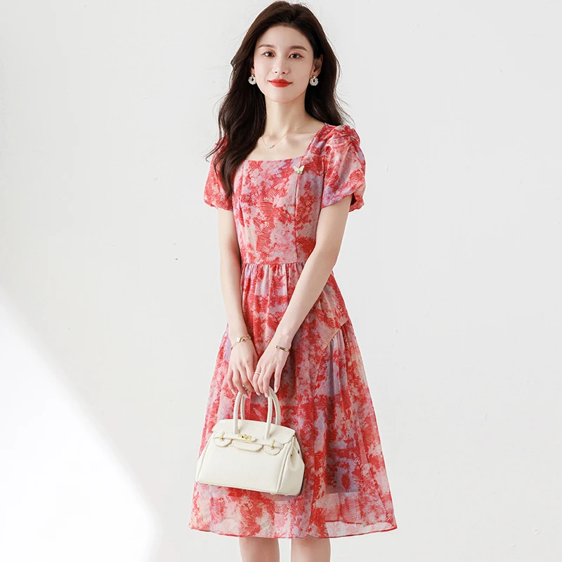 雪纺连衣裙女夏季2025新款高端精致泡泡袖洋气减龄纱料碎