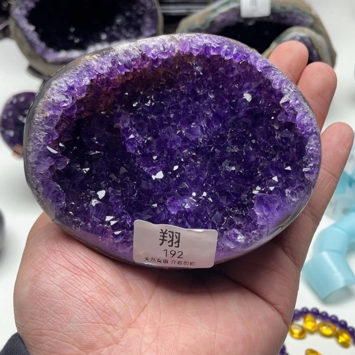 未镶嵌大型摆件（非配饰）紫晶
