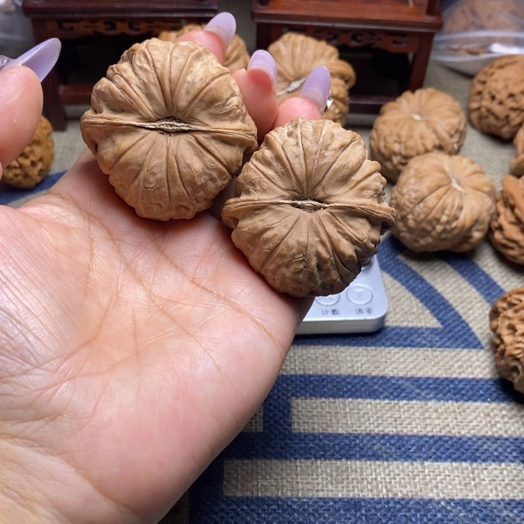 嗯***起吊坠桃核南瓜全品48