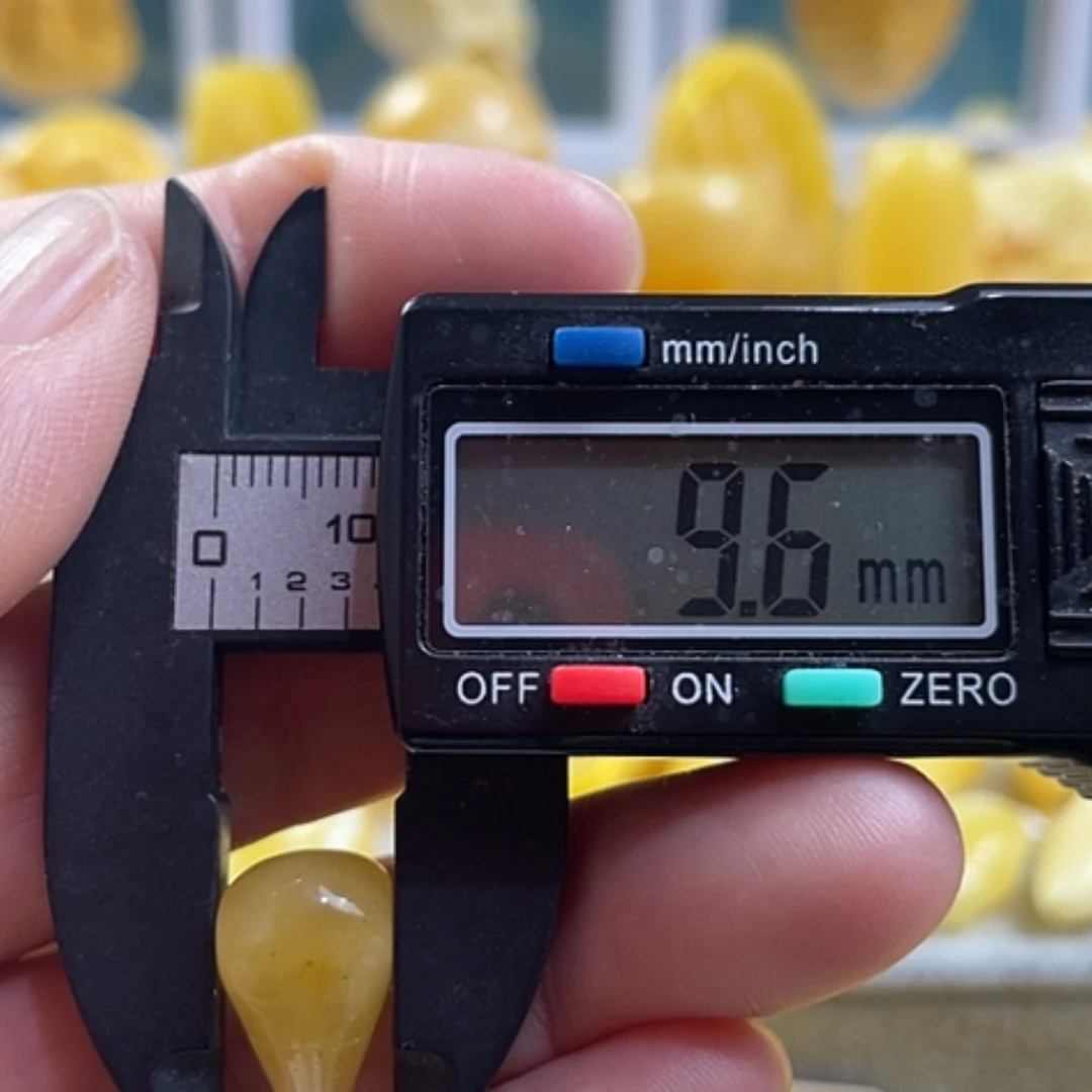 【闪购商品】琥珀裸石未镶嵌15杂