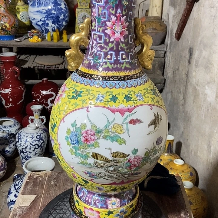 用***8直播间的时实画面