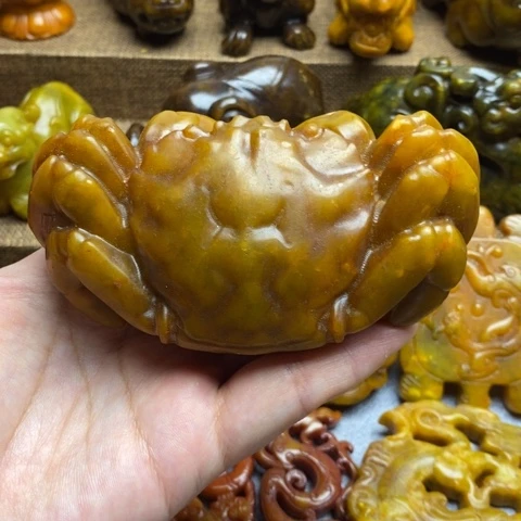未镶嵌蛇纹石玉颈饰