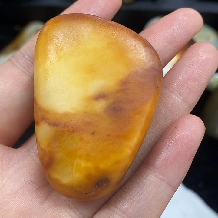 和田玉（糖玉）未镶嵌挂件