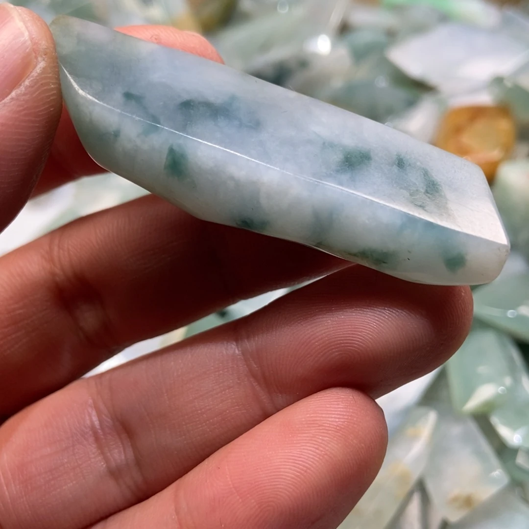 定制翡翠未镶嵌沁*竹子