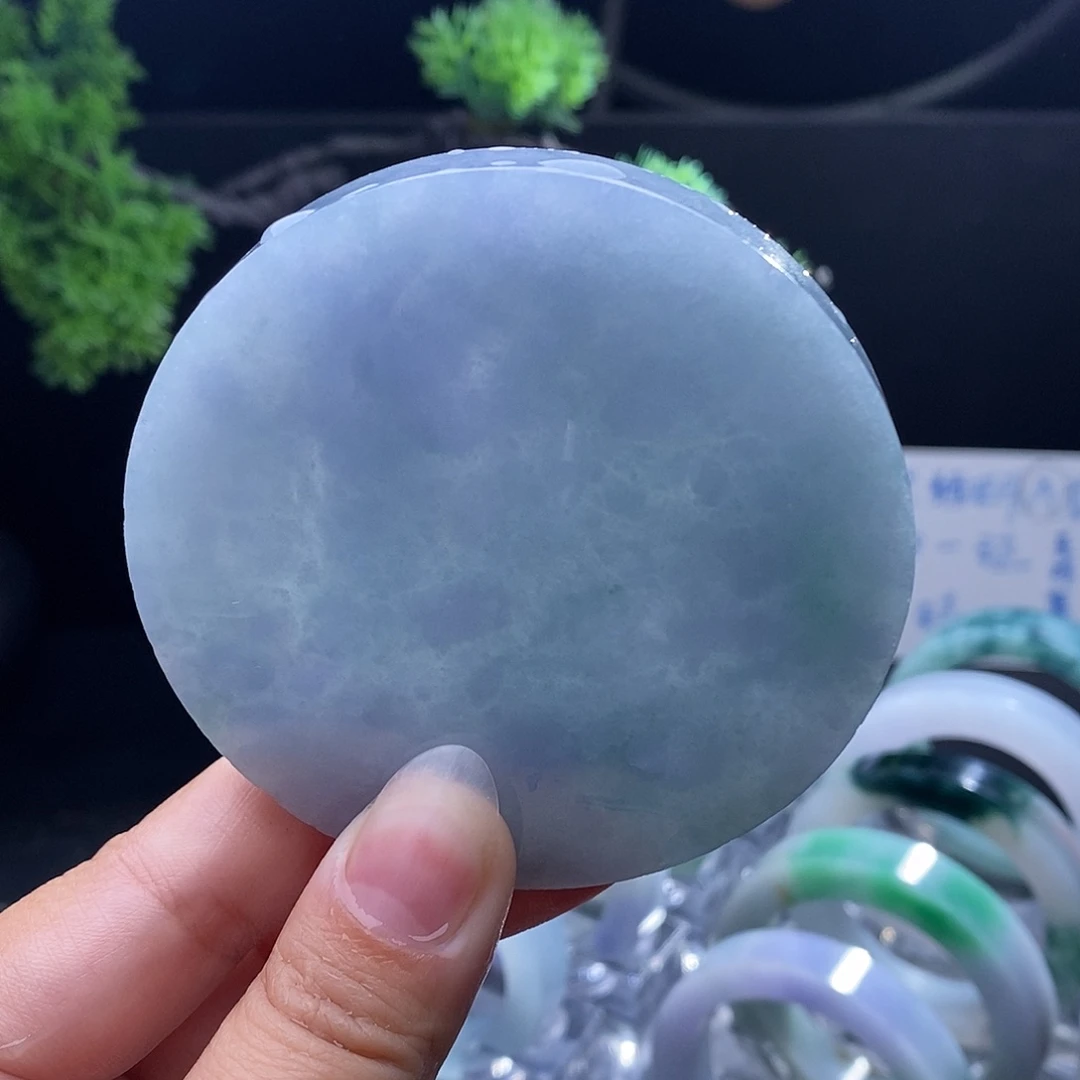 定制翡翠未镶嵌翡翠手镯