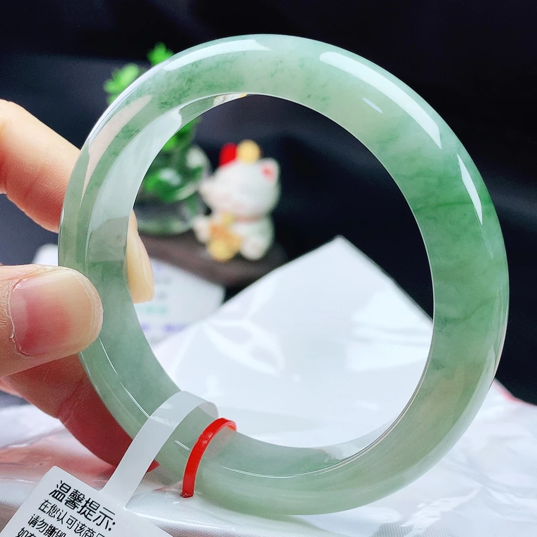 未镶嵌手镯翡翠58圈