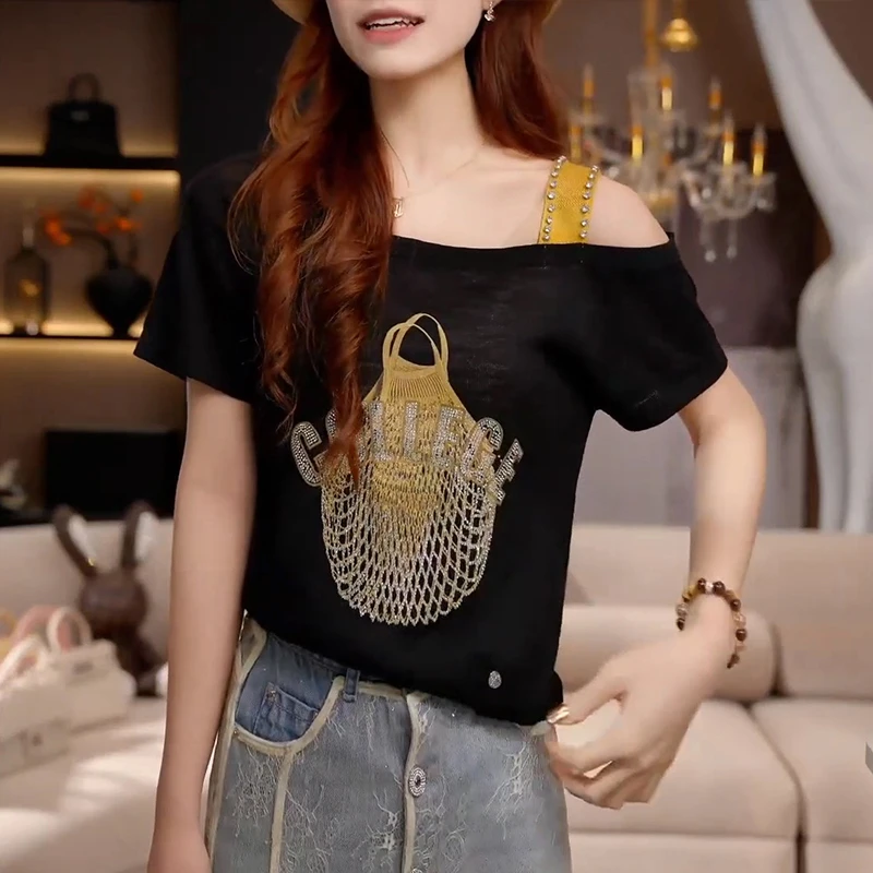 时尚设计感露肩短袖针织衫女2025新款夏季高级感洋气显瘦百搭上衣