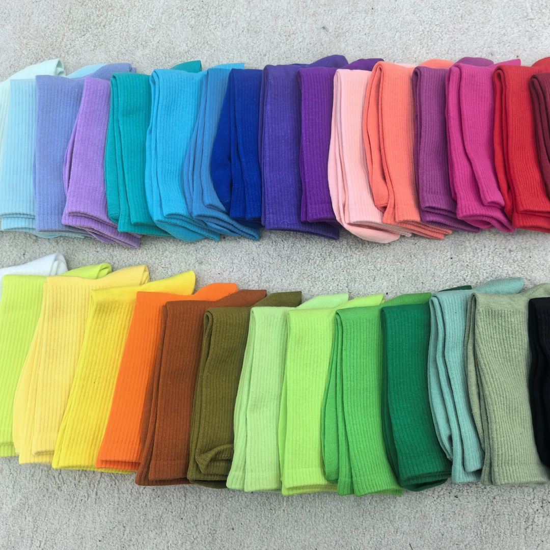 雪妈现代舞彩色中筒四季款袜子35-40码可穿