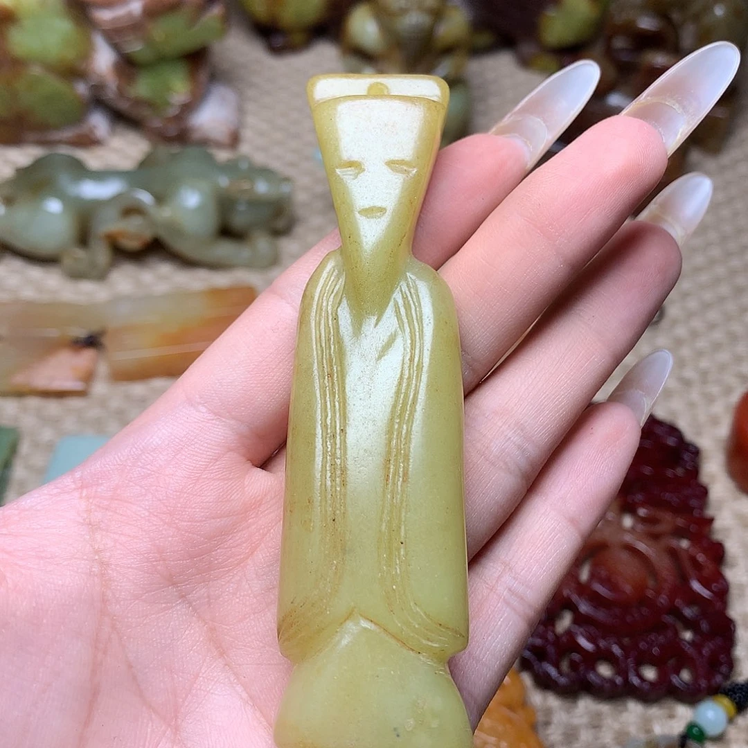 未镶嵌蛇纹石玉颈饰