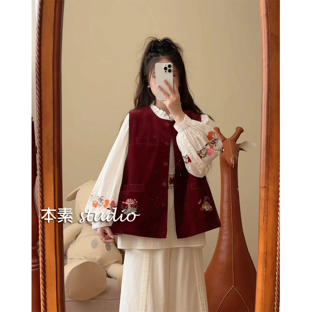 兔兔牧场Y3187刺绣灯芯绒圆领开衫马甲