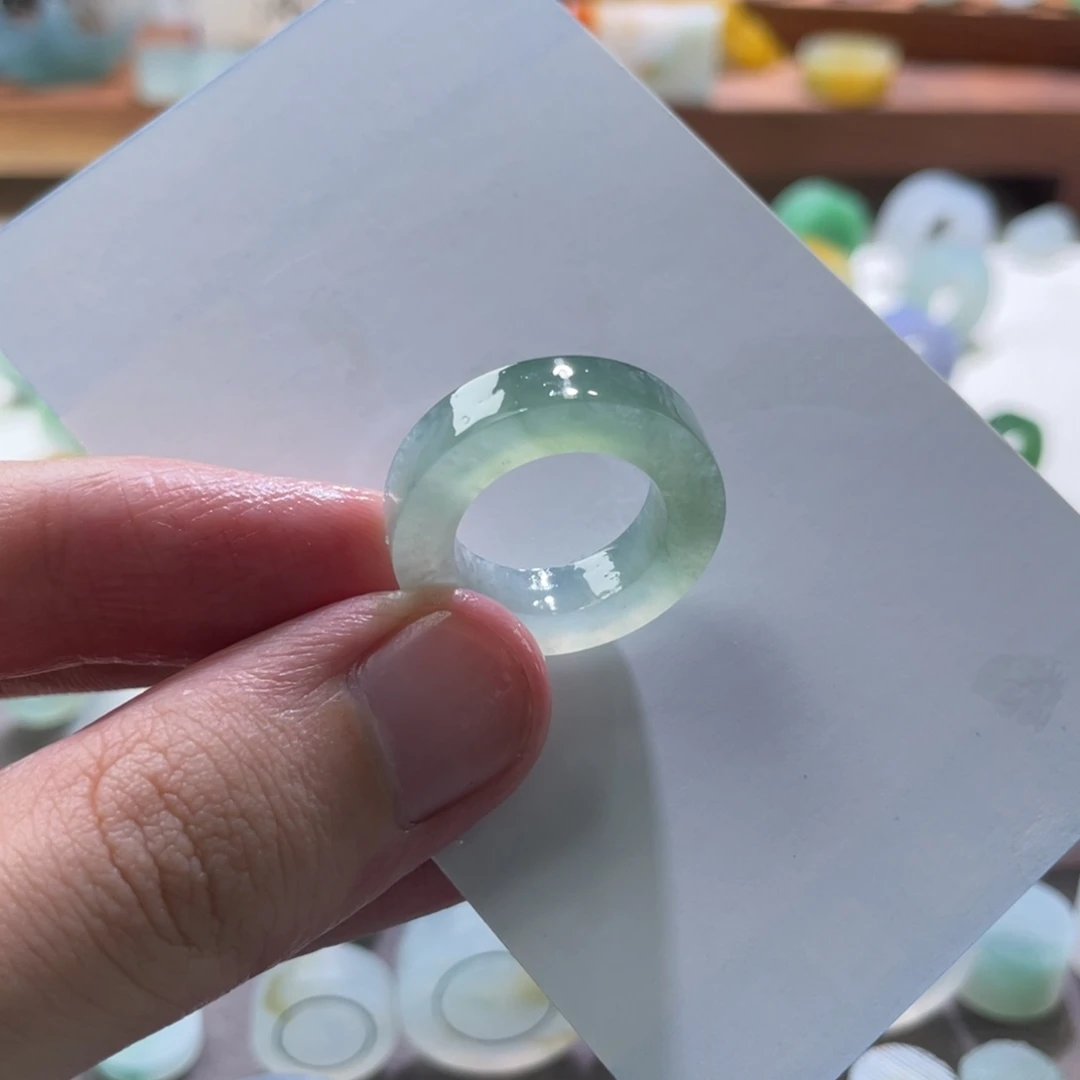 定制翡翠未镶嵌冰葡萄