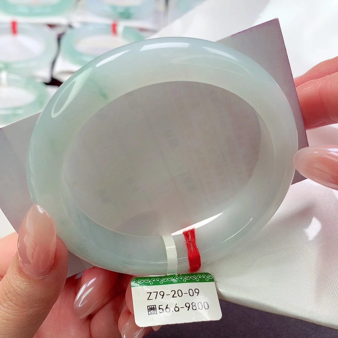 翡翠未镶嵌手镯缅甸天然a货翡翠手镯