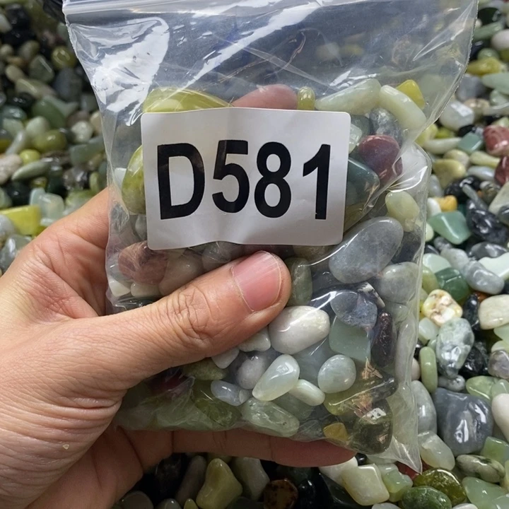蛇纹石玉鱼缸石未镶嵌