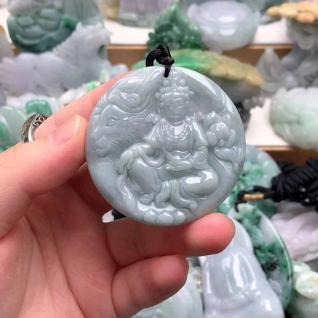吊坠(不含链)未镶嵌翡翠