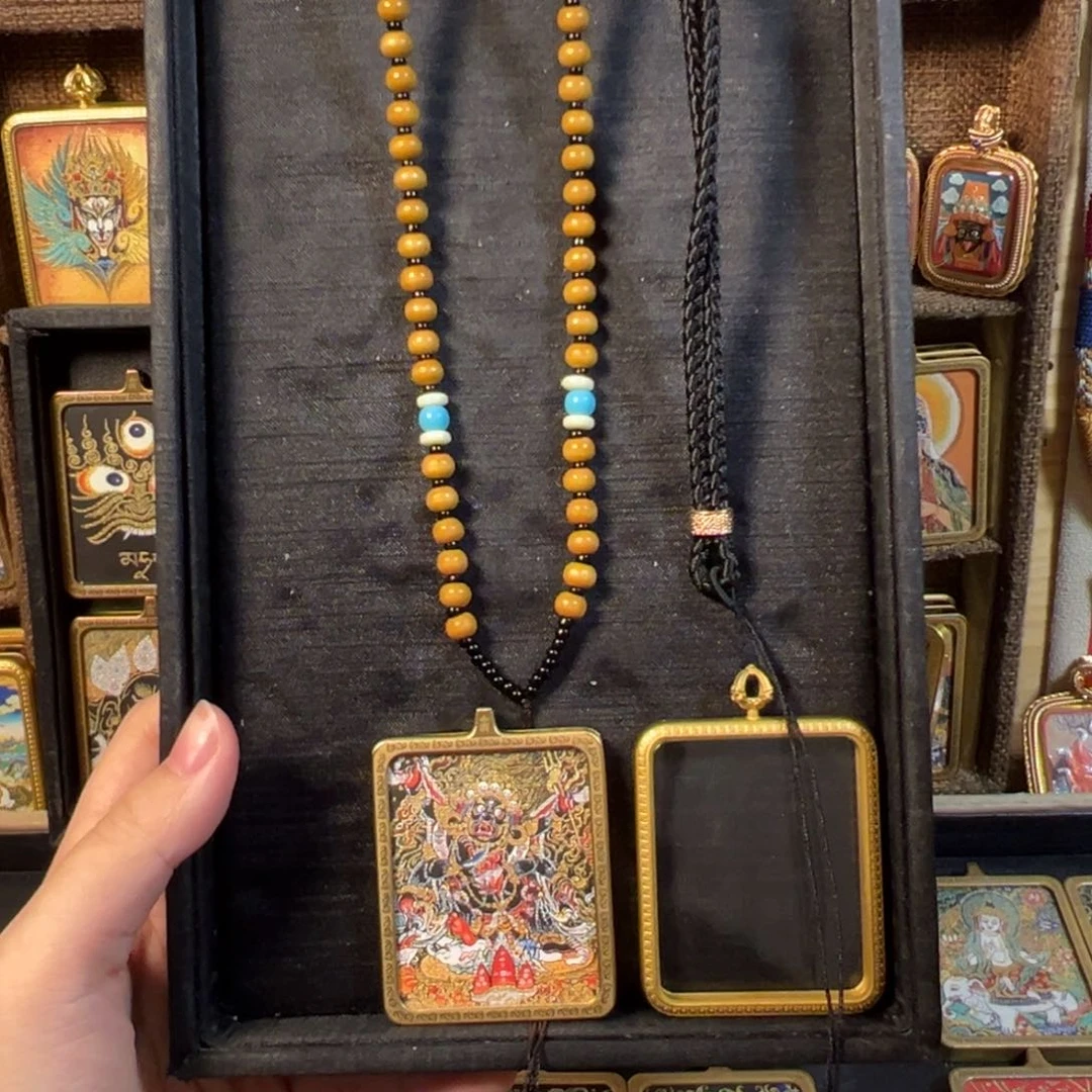 吊坠烟**散美丽而不张扬不张扬不张扬不