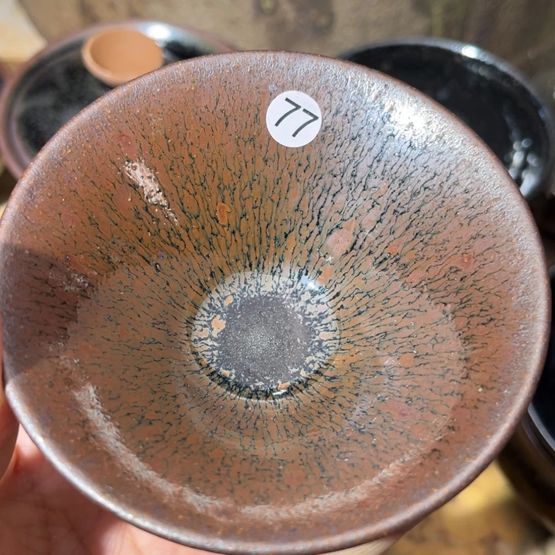 茶盏义兴龙窑坚持真柴烧