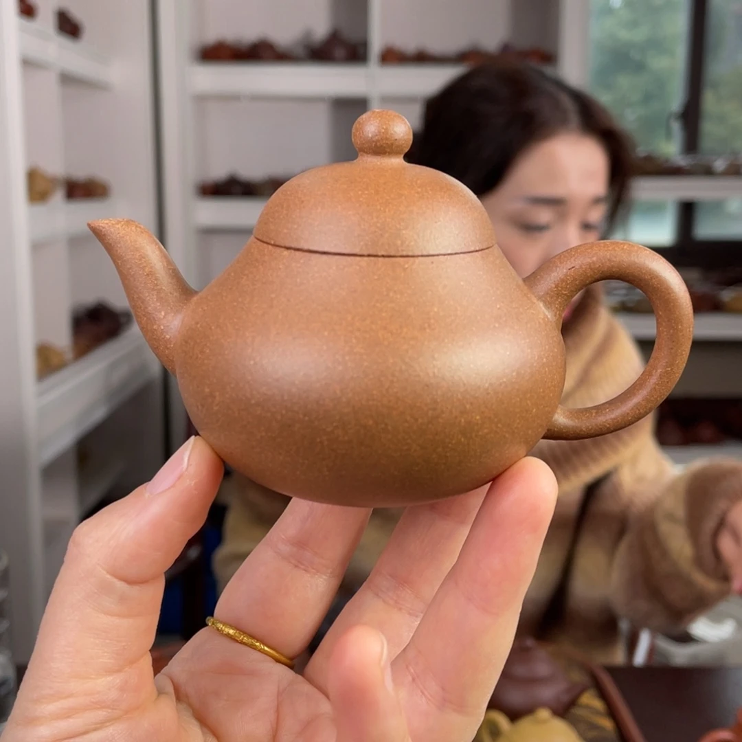紫砂茶壶玉成段小梨形125cc