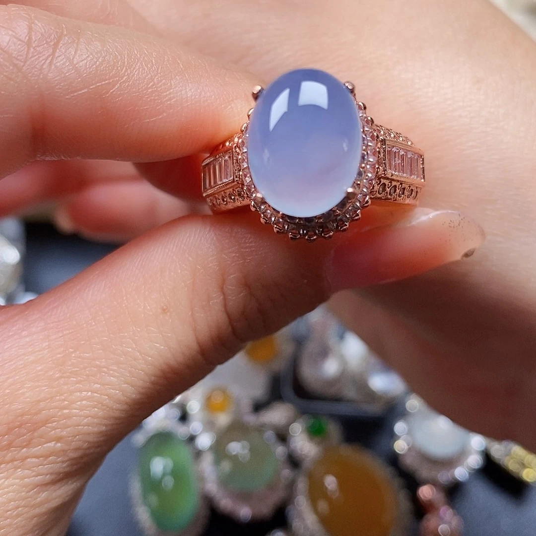 翡翠戒指未镶嵌雨翡翠戒指