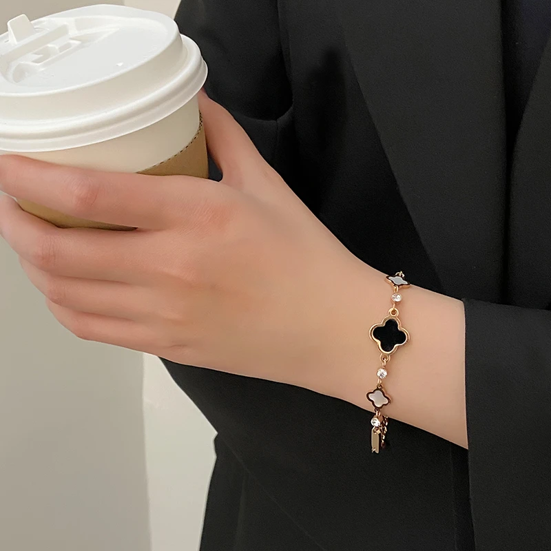 合金手链 玫瑰金四叶草手环闺蜜手链ins小众设计简约轻奢配饰