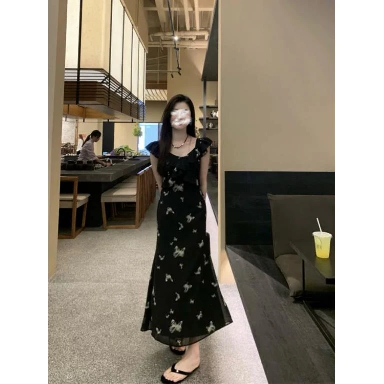飞飞袖蝴蝶印花方领黑色收腰中长款显瘦气质无袖连衣裙女AM25092
