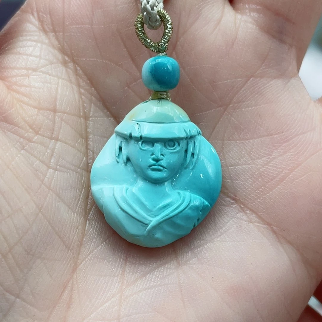 绿松石颈饰未镶嵌