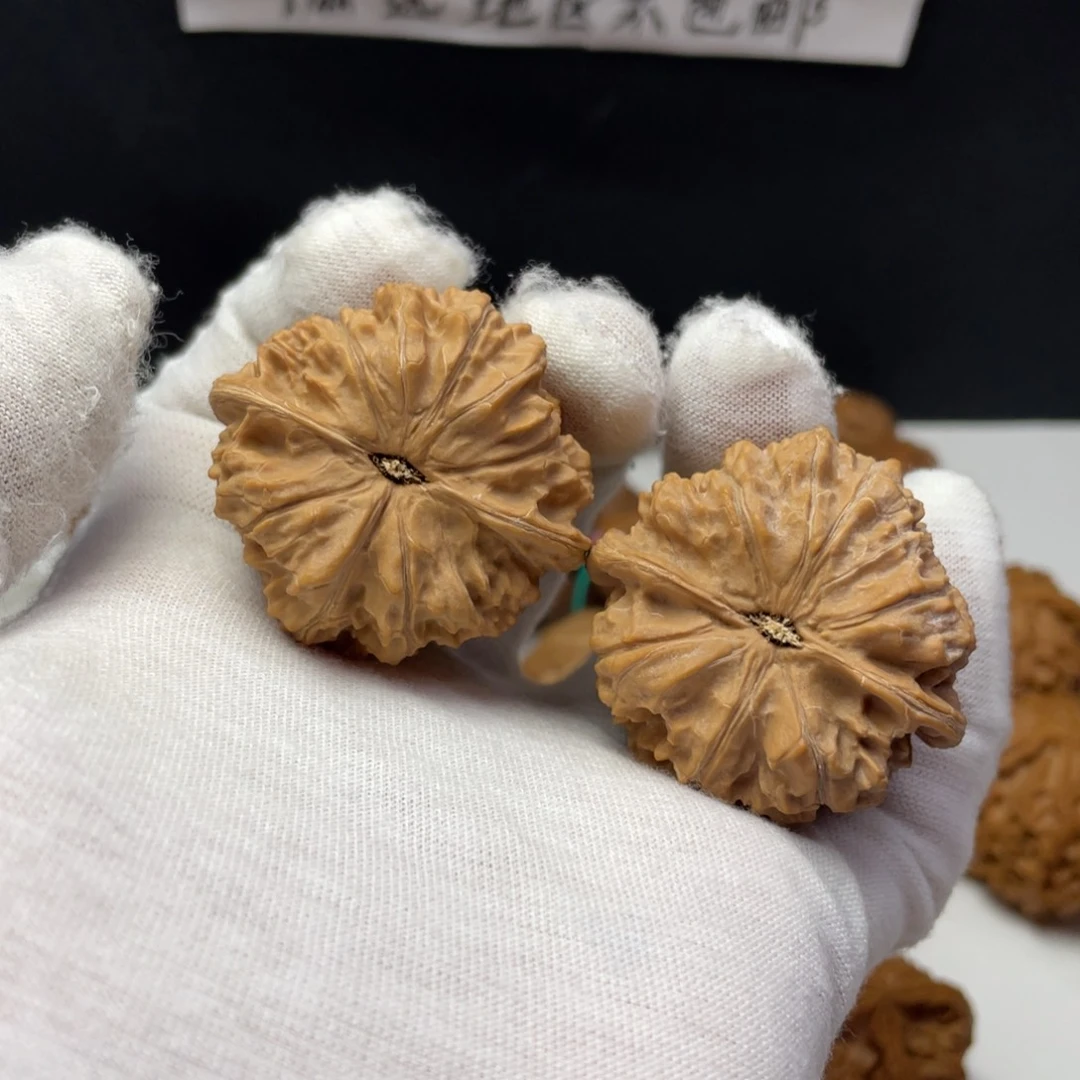 文玩核桃把件40野生山地果全品无修