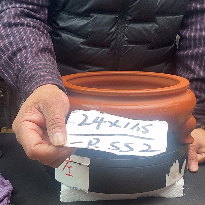 紫砂花盆货号一只SS2