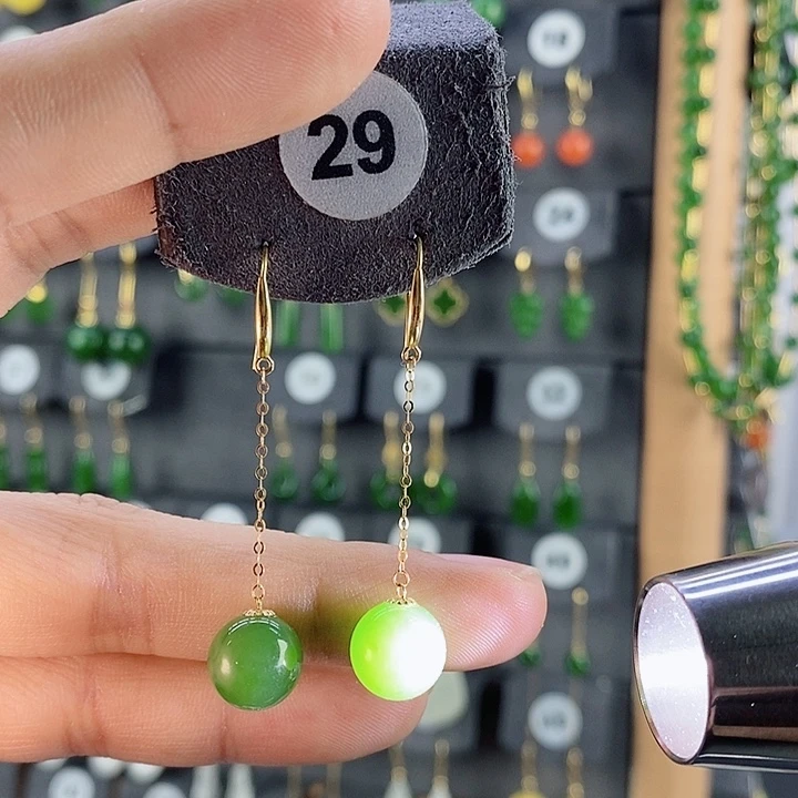 和田玉耳饰18K金镶嵌