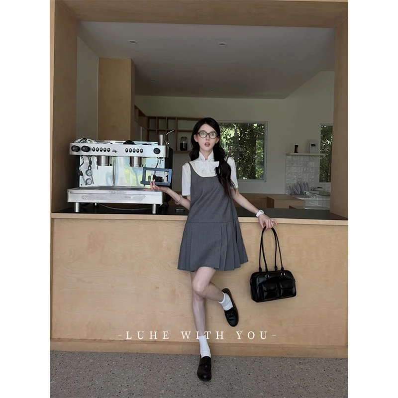LUHE【悉尼返校生】hehe私服~格雷灰人棉斜纹西装料撞色背心裙