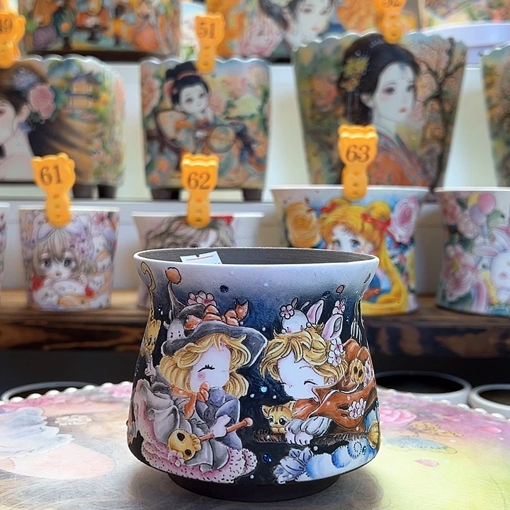 多彩的精工美女盆