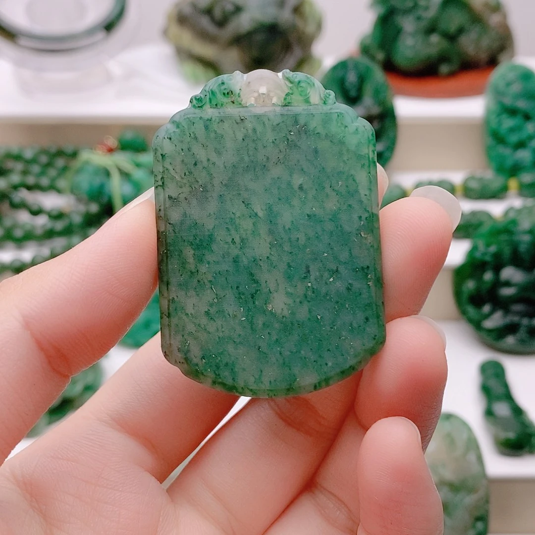 监***家独山玉未镶嵌吊坠