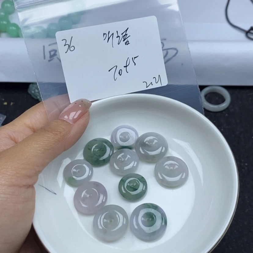 【闪购商品】翡翠颈饰未镶嵌听*语