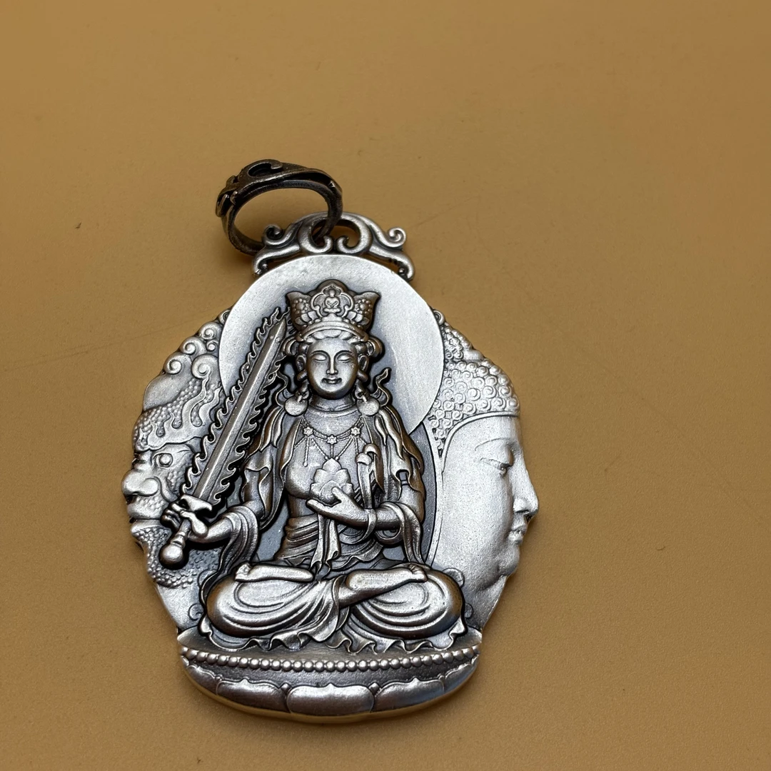 吊坠足银 足银999虚空藏吊坠 42.7克