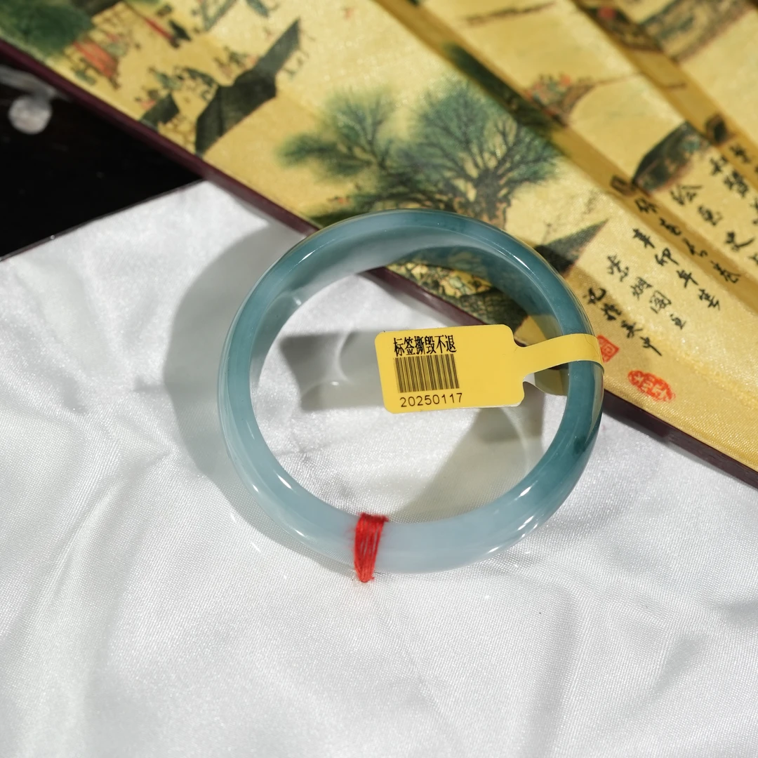1.17香港王老板-翡翠手镯2c567