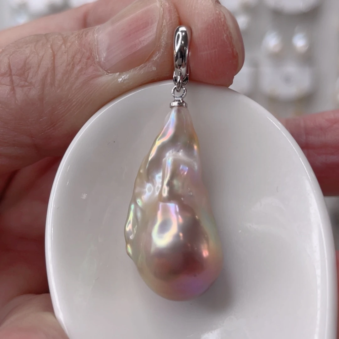 颈饰未镶嵌淡水珍珠