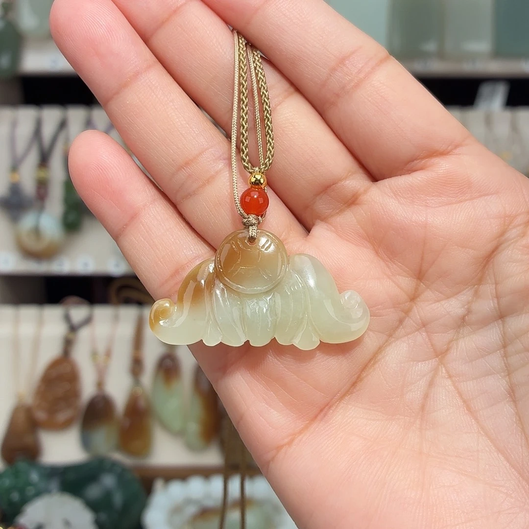 和田玉未镶嵌颈饰新疆且末糖手工雕刻福到挂件有棉