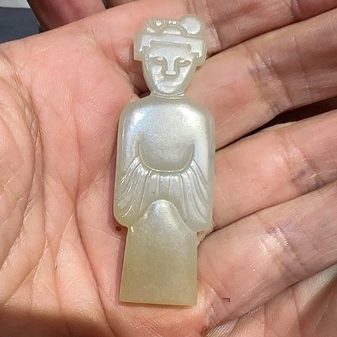 未镶嵌和田玉（糖玉）珠宝奇石