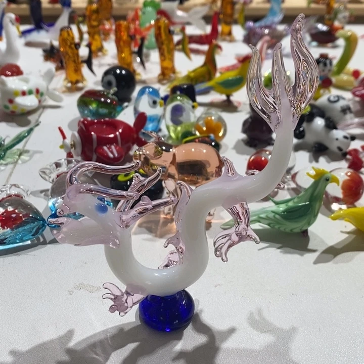 琉璃手工艺品可***！琉璃