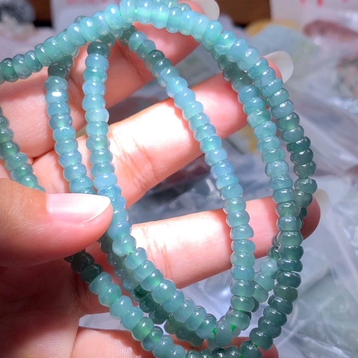 翡翠未镶嵌颈饰保真天然A货翡翠